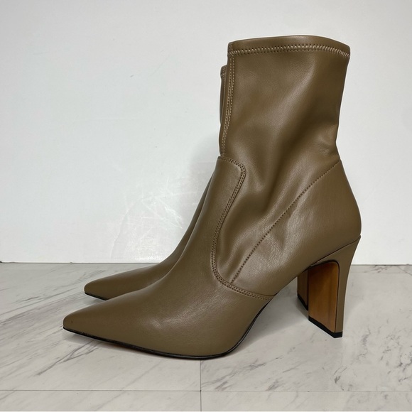 Franco Sarto Avana Faux Leather Pointy Toe Heeled Bootie 10M - Picture 14 of 14